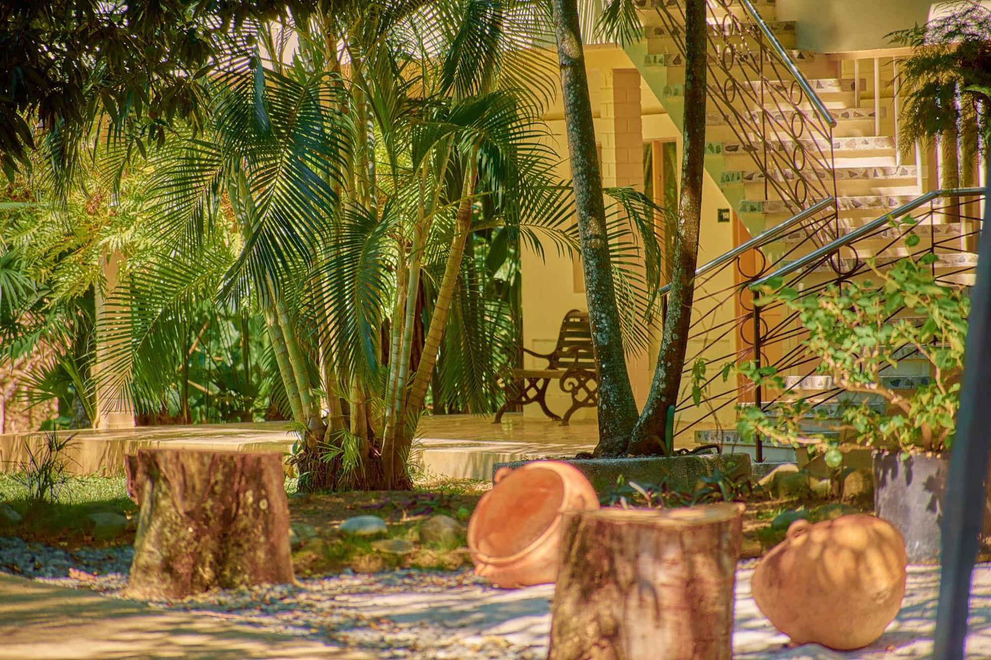 La Iguana De Santa Fe By Bernalo Hotels Santa Fe de Antioquia Exterior photo